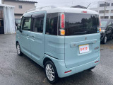 斜め後方からの画像
