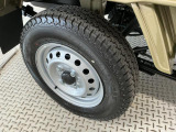 リーズナブル料金で、納車後から切れ目なく一般保証が延長される人気のオプションとなります。初登録月から3年又は累計走行距離6万キロ経過後から5年10万キロまで一般保証に準じて保証いたします。