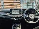 ノートの運転席は視界も良く、とても運転のしやすい車です