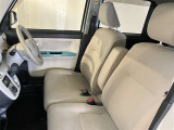 見通しのよいすっきりとした視界で、誰でも運転しやすいです。運転のしやすさは疲れにくさにも繋がりますよ♪