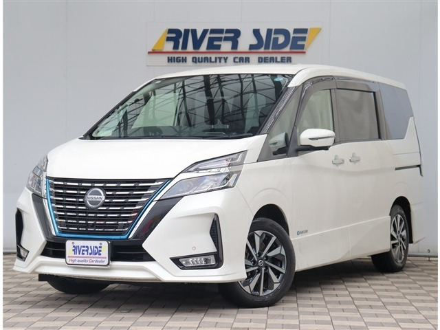 セレナ 1.2 e-POWER ハイウェイスターV エマージェンシーブレーキ プロパイロット