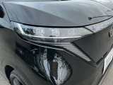 【LEDヘッドライト】LEDヘッドライトを装備しています