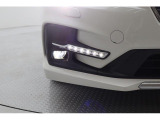 LEDフロントフォグランプ&ディーラーオプションのLEDアクセサリーライナー