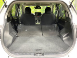 普段のお買い物や通勤、送迎等に十分な荷室スペースを確保しております。セカンドシートを倒すと、大きな荷物の積載も可能です♪