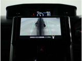 パノラミックビューモニター装備!サイドビュー/車両に取り付けたフロント、サイド、バックカメラの映像を合成しての映像を画面上に表示させることで、低速時の運転を補助する装置です。車両本体の取扱書もお読みく