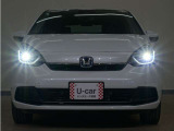 LEDヘッドライト(オートハイビーム機能付)が搭載されており、遠くまで明るく均一に照らし、高速道路等での安心感が向上しております。