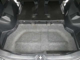 広々としたラゲージスペースを備えています。大きなものや長さのある荷物もしっかりと積み込めます。