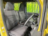 運転席シート廻りは使用感も少なく、良好な状態となっています。丁寧に使われていたことがよくわかりますね。