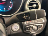 時間や距離的な都合で実車をご覧頂けないお客様、ご安心ください。私共がお客様の目の代わりとなって、お車を確認させて頂きます。詳細の写真を撮影しメール等でお送りさせて頂きます。お気軽にお申し付けください。