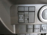 片側電動スライドドアのスイッチ付です。車内からもスイッチひとつで楽にドアの開閉が可能です。電動なので開閉時に力を使う必要がなく、半ドアになることもありません!