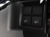 運転席と助手席にはシートヒーターも付いています!