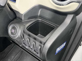 ドリンクホルダーも多数ございます♪ドライブスルーも楽しめます♪