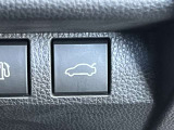 長押しすると運転席からバックドアを開閉出来ます!