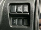 運転席スイッチ部 人気装備の両側オートスライドドア付きで、とっても便利です!!