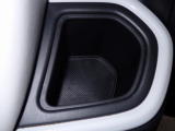 ドリンクはドライブのお伴!ホルダーにおいて楽しくドライブしましょう!