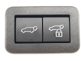 【パワーバックドア】スマートキーや運転席のボタンを押すだけでリアゲートが自動で開閉します!荷物を持っている時や、高い位置にあるバックドアを閉める際に便利な機能です♪