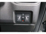 ◆◆両側電動スライドドア!!荷物で手が塞がる時など簡単にドアの開閉が出来ます!何より力いらずで開閉OK!女性やお年寄りにも優しい♪電動機能はOFFにもできますから元気なお子様の駆け出しも安心!