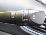 AUTOの位置にセットしておくと、暗くなったら自動でライトの点灯をサポートしてくれます!高速道路でのトンネル通過時など便利です!