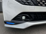 【LEDフォグランプ】霧や雨などの悪天候時に視界を確保するために自動車に取り付けられる補助灯です。ハロゲンなどの従来の光源と比べて明るく、視認性や安全性を向上させます!!