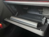 認定中古車は一定の水準をクリアした良質車両で御座います♪内外装はキレイであるのはもちろん、保証もバッチリご安心下さい。