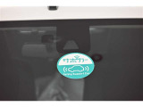 進化を続けるトヨタの先進の予防安全パッケージ「トヨタセーフティセンス」を装備しています。安全機能の詳細は販売店スタッフまでおたずねください。機能を過信せず、必ずご自身で安全運転を行ってください。