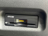 【ETC】高速道路の料金所をストレスなく通過!話題のスポットやサービスエリアに多い「スマートIC」利用時は必須のアイテムです。当店でセットアップを実施、ご納車当日からすぐにご利用いただけます!