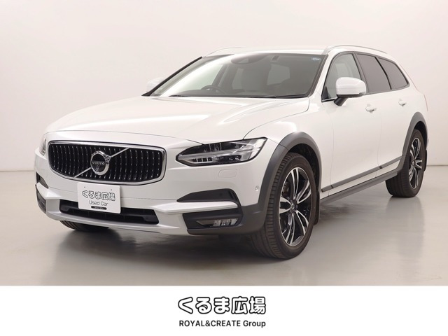 V90クロスカントリー D4 AWD プロ ディーゼル 4WD