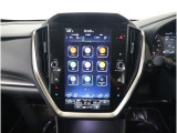 11.6インチの縦型ディスプレイに、ナビゲーション機能をはじめ、エンターテインメント、車両情報、エアコン操作、各種設定などを集約。タブレットのような感覚で、直感的に操作できます。