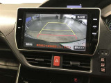 バックガイドモニターで、後方を確認しながら安心して駐車することができます。運転初心者も熟練者も必須の機能ですよ!