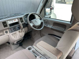 広々とした視界を体感できます。運転が楽しくなりますね。