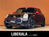◆LIBERALAは、輸入車選びの新たなスタイルを提案するインポート・セレクト・ブランドです。オーナー様となる方がクルマから直接感じる感性を第一にした、最良の一台との出会いをコーディネートいたします。