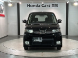 当社の車両には『安心して車選びをしていただくために』お支払い総額を表示しております。税金、自賠責保険料、登録費用、リサイクル料金が含まれており、県内登録及び届出で店頭納車の場合になります。