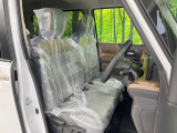 運転席シート廻りは使用感も少なく、良好な状態となっています。丁寧に使われていたことがよくわかりますね。