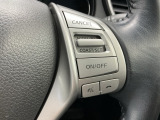 アクセルから足を離しても設定したスピードを保ち走行し、高速道路での疲労軽減に役立つクルーズコントロール付きです!