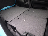 【内装】豊富なシートアレンジで大きな荷物も心配いりません。