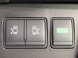 【両側パワースライドドア】スマートキーや運転席のスイッチで後席両側スライドドアの開閉が可能♪電動だから力を入れてドアを開ける必要が無く、小さなお子様でも簡単に開け閉めでき快適です♪