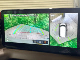 【アラウンドビューモニター】専用のカメラにより、上から見下ろしたような視点で360度クルマの周囲を確認することができます☆死角部分も確認しやすく、狭い場所での切り返しや駐車もスムーズに行えます。