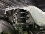 お車を安心してお乗りいただく為には、足回りの定期点検が欠かせません。サービスサポート(有償保証)では無料点検もご提供しており、安心のカーライフをお過ごしいただけるサポート体制が整っています。