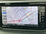 周辺道路や地名が画面に表示され、現在地を確認しながら目的地までのルートを把握できます。行き先を探す際にも活用しやすく、慣れない道へのお出かけをサポートします。