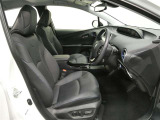 見通しのよいすっきりとした視界で、誰でも運転しやすいです。運転のしやすさは疲れにくさにも繋がりますよ♪