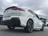 こちらのBMW認定中古車は整備・保証付きでございます。納車前整備費用はお見積書内に別途追加計上する事はございません。認定中古車整備・保証付きのお支払総額でお見積りご確認の上、他店とお比べください!!