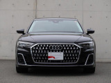 一目でAudiだと分かる特色を持つフロントマスク。