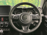 【純正革巻きステアリング】上質な革を使用することで、手にしっかり馴染みとても運転しやすいハンドルです♪