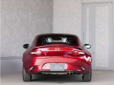 神戸マツダ神戸西インター店は、通常ディーラー+&alpha;の次世代型店舗としてROADSTER EXPERIENCE SPACEの冠を掲げ、「いつでも・誰でも・気軽に会いに行ける」ロードスターUカー専門店。