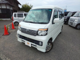 高年式で低価格!をモットーにお買い得車を展示しております。是非当社の在庫情報でお気に入りの一台を見つけてください。