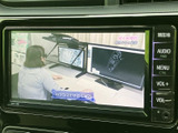 車内の画面でテレビ番組などの映像を視聴できる装備です。停車中の休憩時間や待ち合わせの合間に、車内で映像を楽しみたい方にも便利にお使いいただけます。