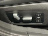 フロント電動シート操作スイッチ