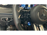 サービス工場を併設しております。点検・車検はもちろんのこと、万が一の時もお任せください。