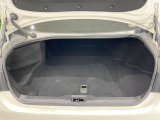 後席を格納すると、これだけの広さが!シーンに合わせたシートアレンジで、大きな荷物も積むことが出来ます♪