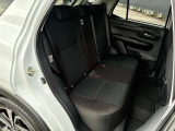 ISOFIX(アイソフィックス) 固定部搭載です。 対応のチャイルドシートをはめ込むだけで簡単取り付け♪